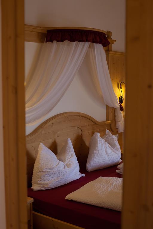 La Fagitana Villa Faedo Room photo